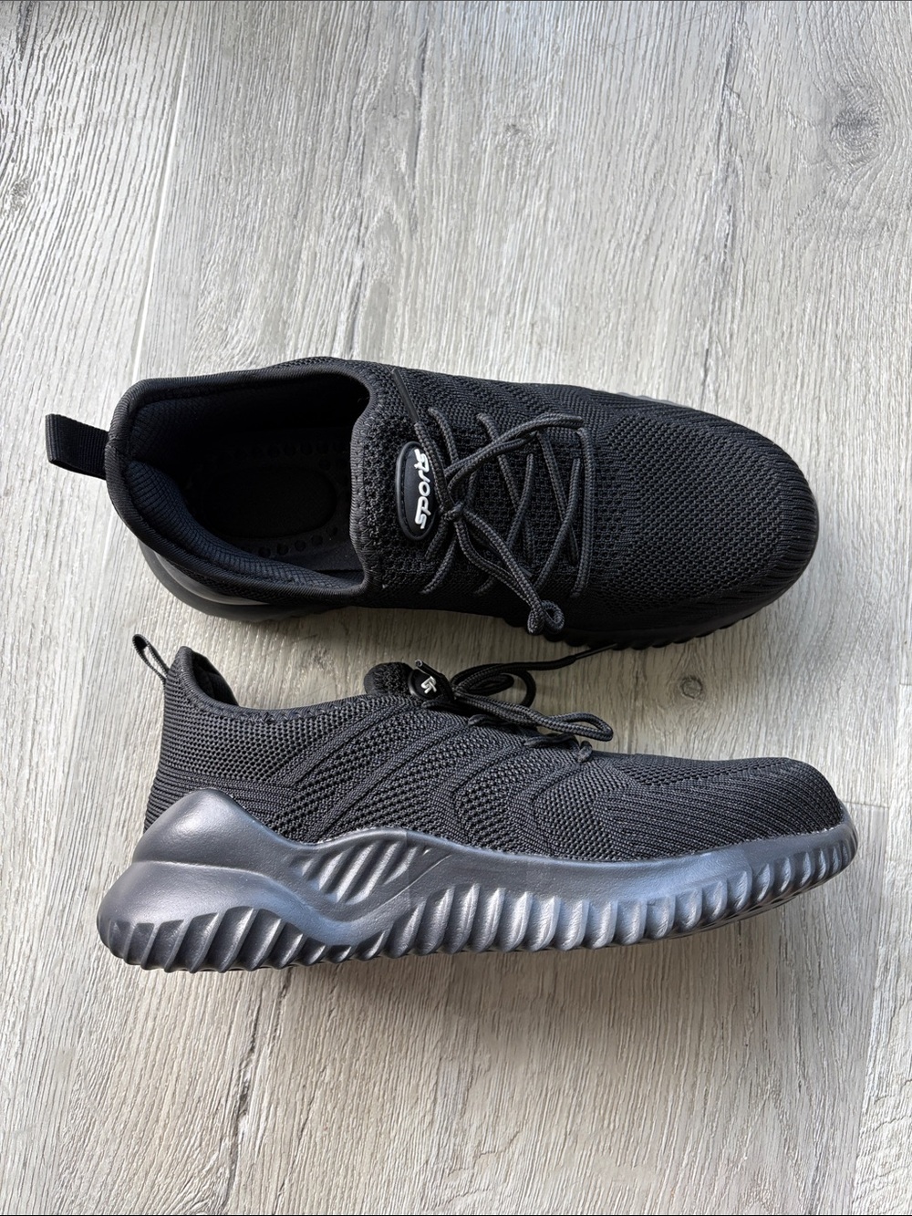 👷‍♀️ Safety Shoes. Slip-On Sneakers. New. Unisex. Women’s 8.5/Mens 6.5